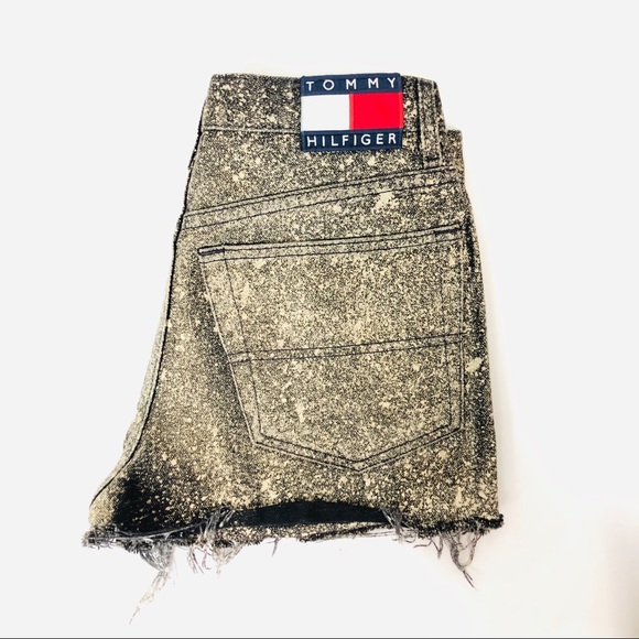 TOMMY HILFIGER 90’s Destroyed High-Rise Shorts 28 - Picture 7 of 16